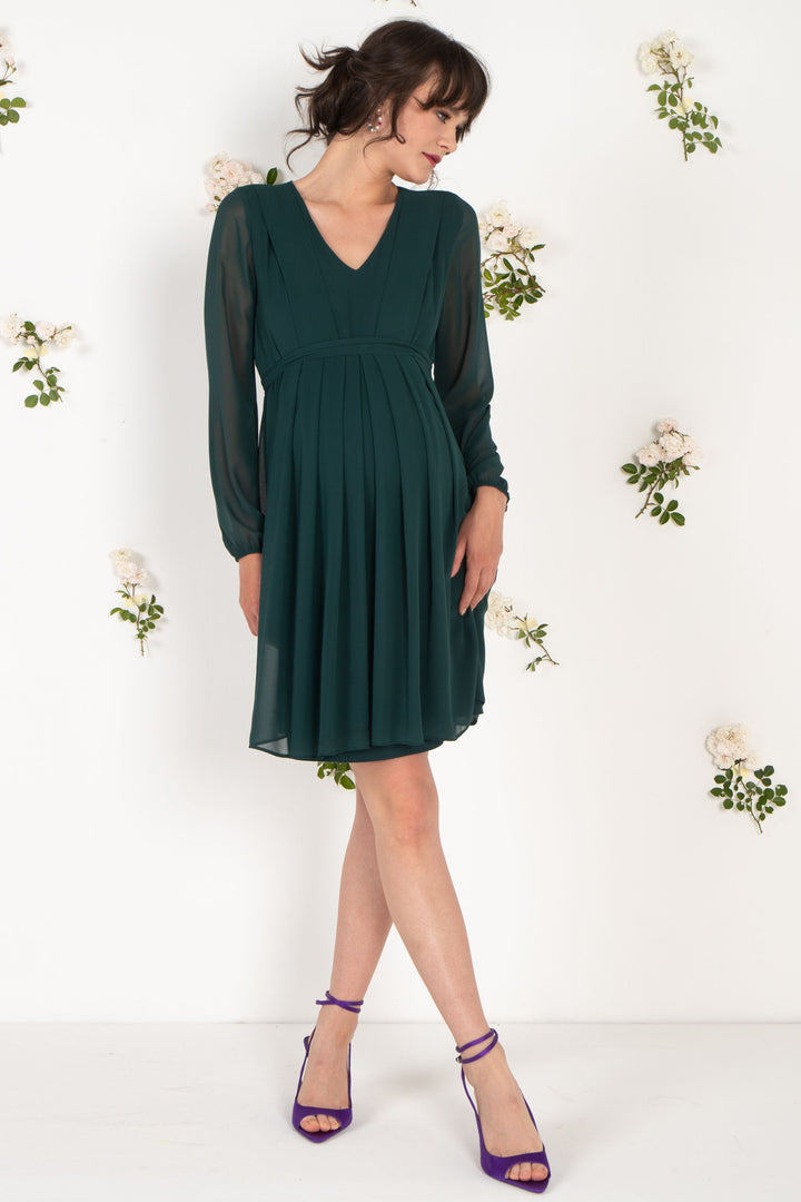 SARA Maternity & Nursing Dress in Evergreen