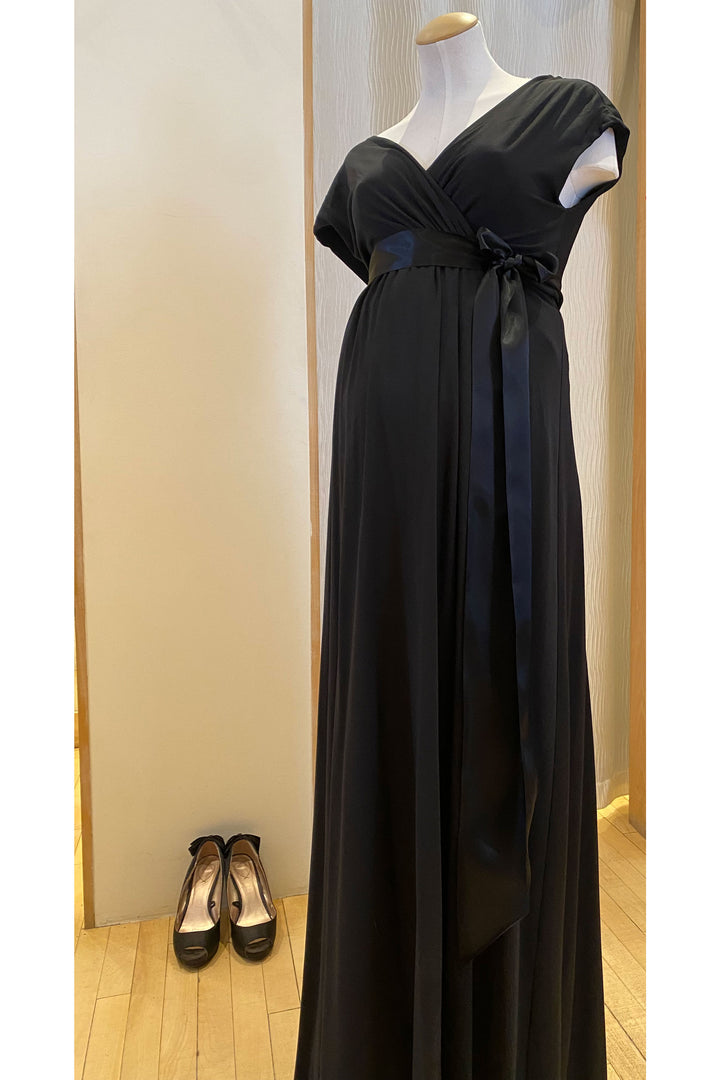 Ava Evening Maternity & Nursing Gown in Caviar