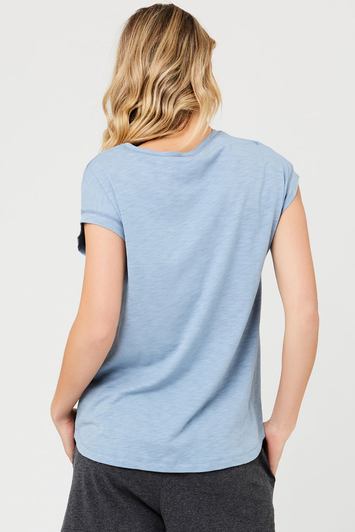 Richie Maternity Nursing Top in Sky Ripe