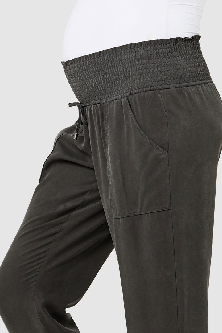 Sustainable Tencel Off Duty Pant Olive by Ripe